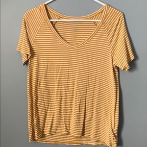 American eagle T-shirt